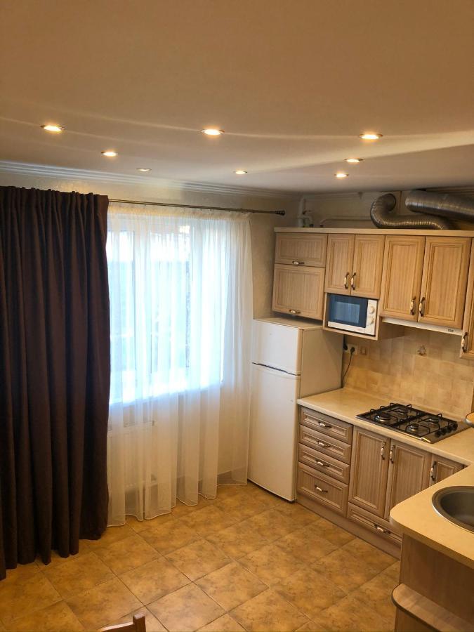 Lvivbalabana Apartment Bagian luar foto