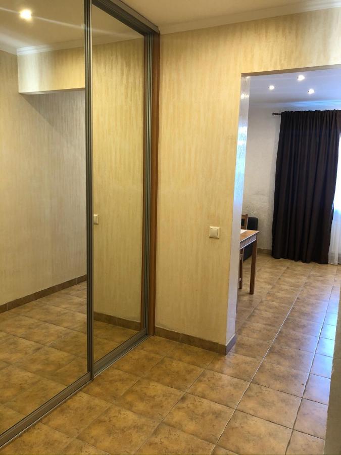 Lvivbalabana Apartment Bagian luar foto